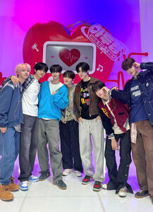 Idol DKDK Club